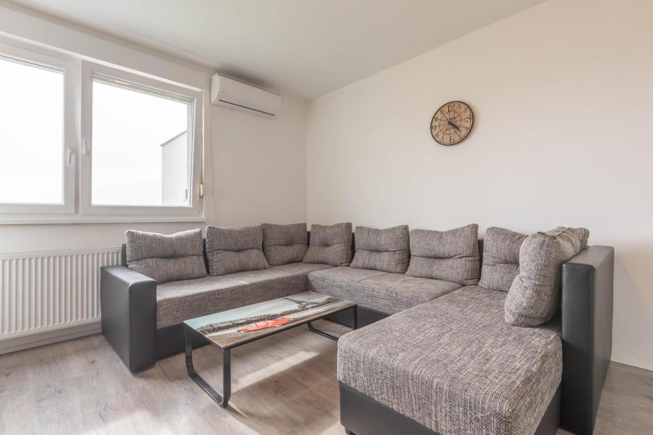 Cosy Apartment Hugo 奥西耶克 外观 照片