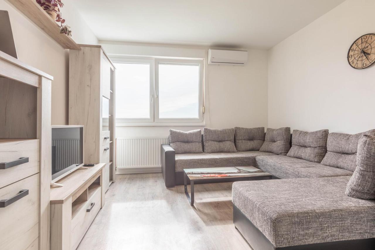 Cosy Apartment Hugo 奥西耶克 外观 照片