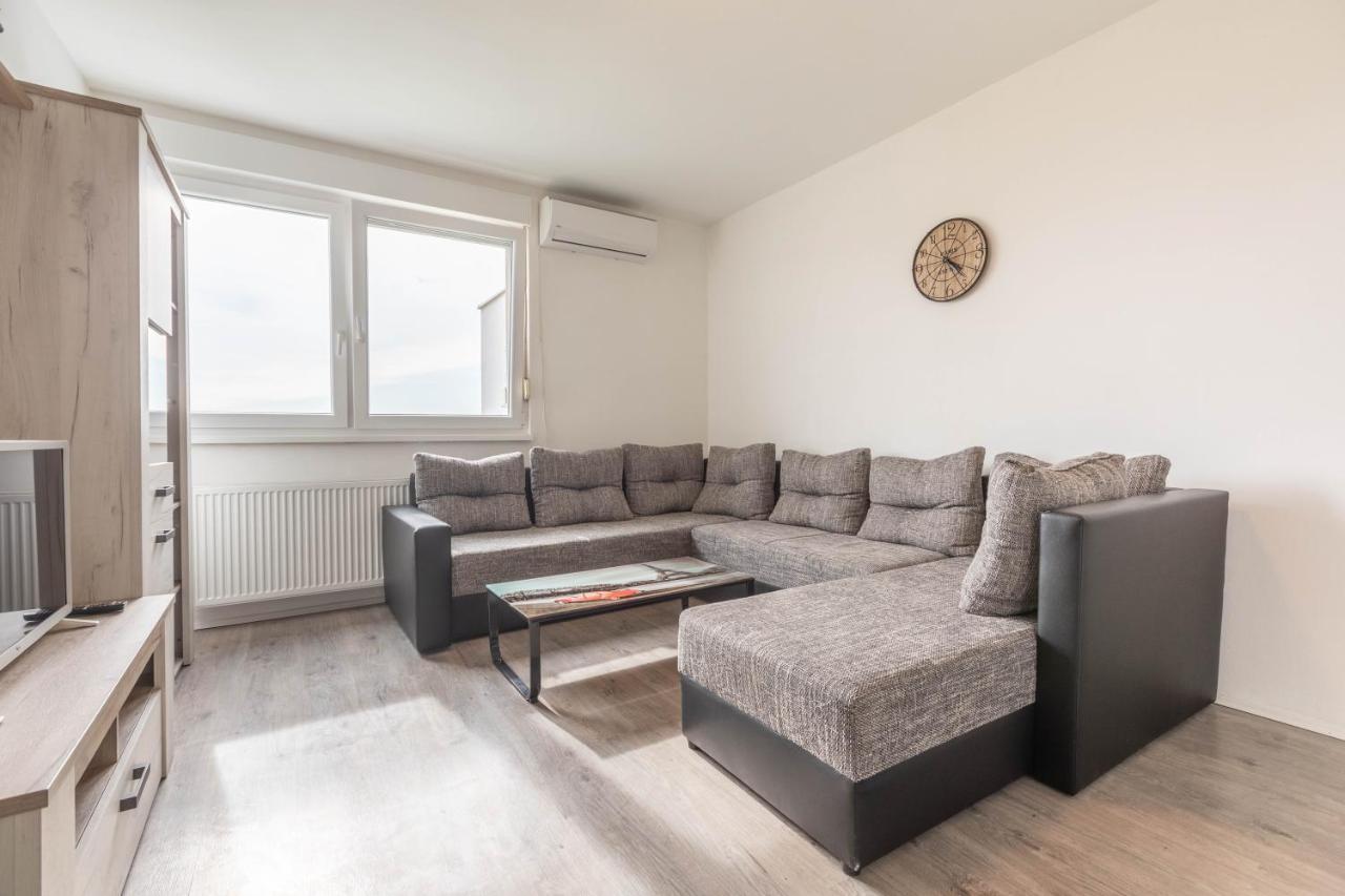 Cosy Apartment Hugo 奥西耶克 外观 照片